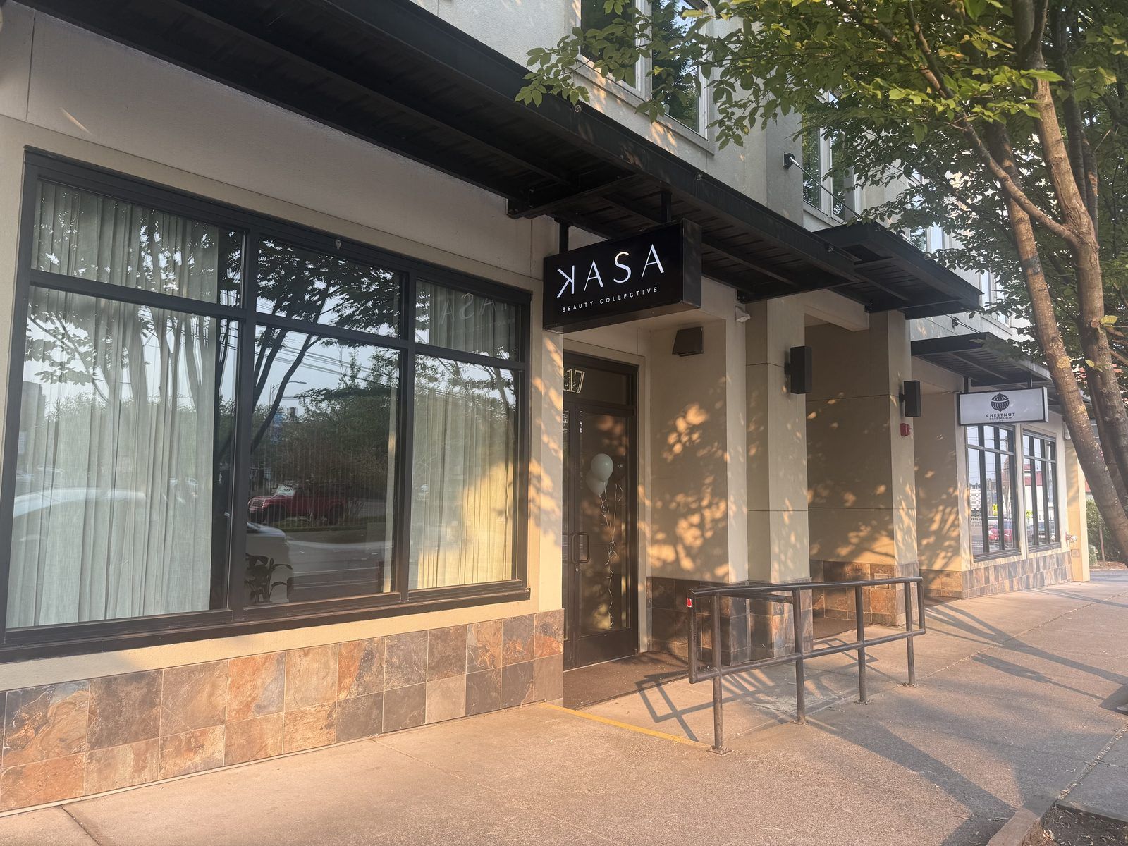 The Kasa Beauty Collective storefront on West Chestnut Street in downtown Bellingham
